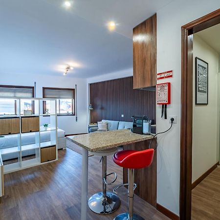 Plan C Downtown Apartment Порто Екстериор снимка