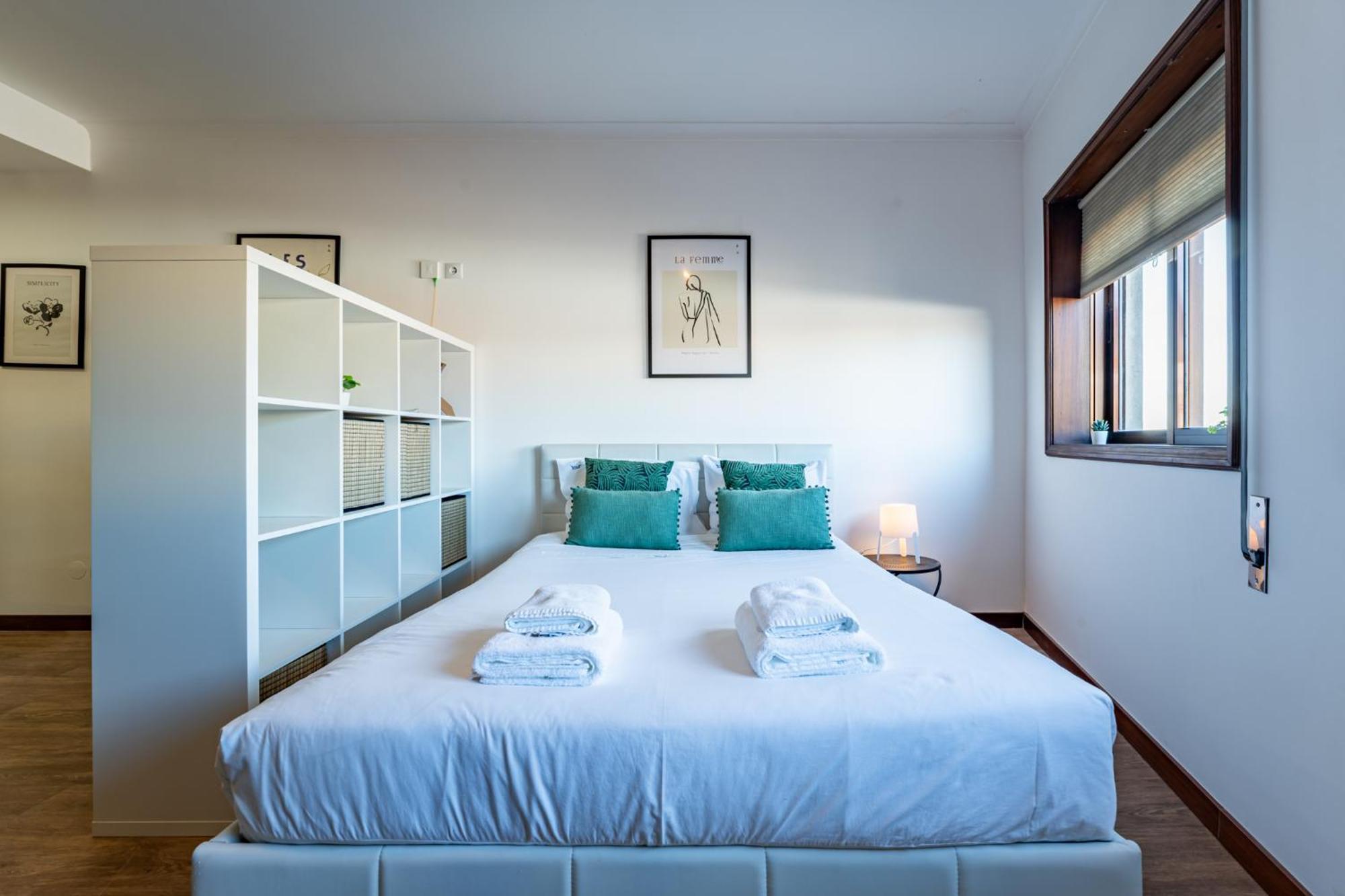 Plan C Downtown Apartment Порто Екстериор снимка